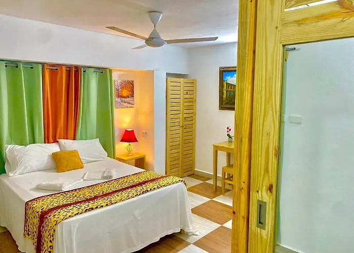 Casa Brisa Mar Hotel